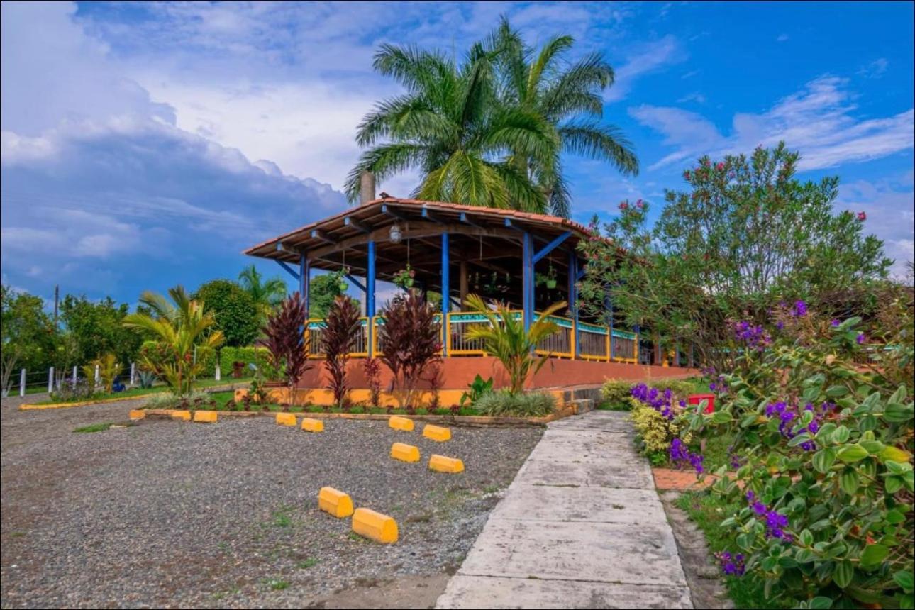 Finca Hotel El Ocaso 킴바야 외부 사진