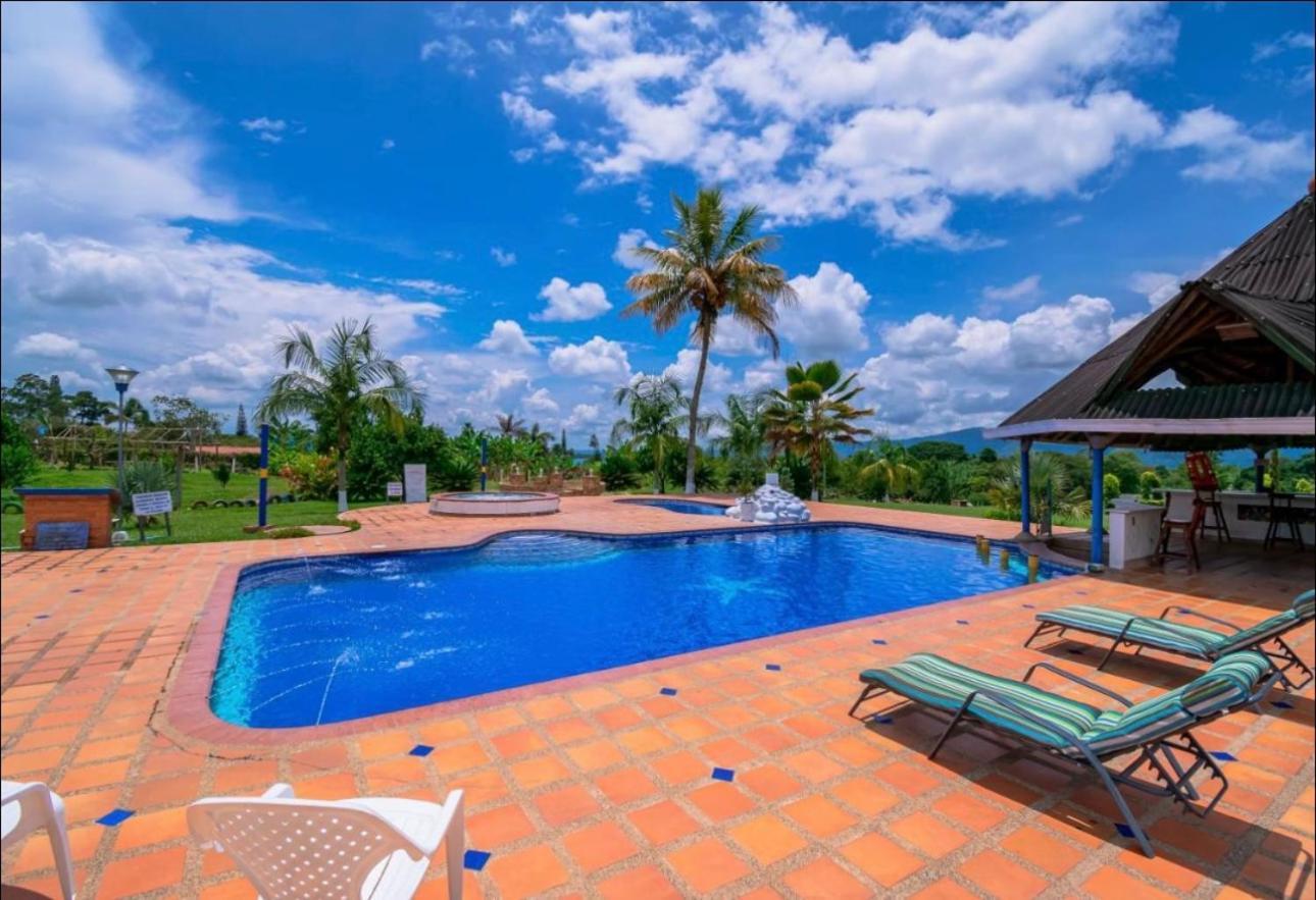 Finca Hotel El Ocaso 킴바야 외부 사진